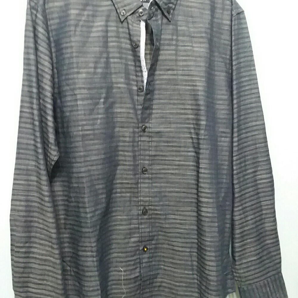 Shirts - Picture 3 of 4